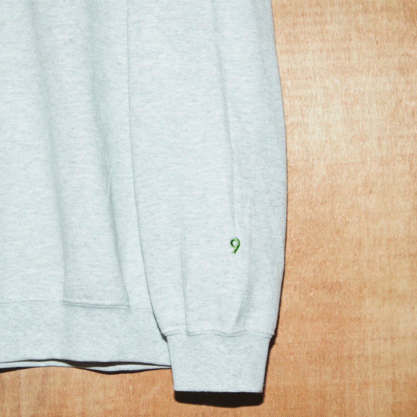 「THE UNKNOWN CREATIVE TEAM 」 TEAM SWEATSHIRT (GRAY)